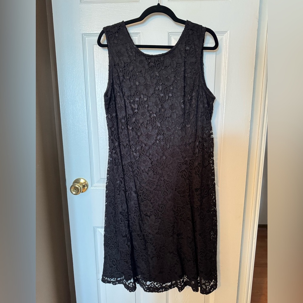 Black lace dress